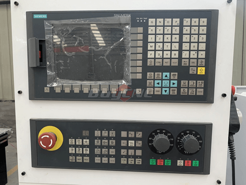 Tedesco Siemens SINUMERIK 808D